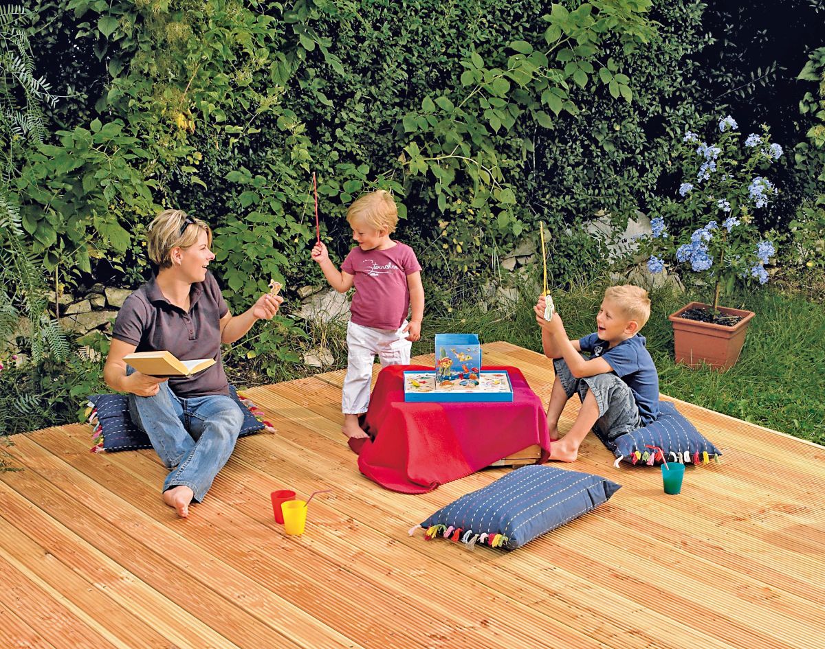 Terrassendiele-Douglasie 28 x 145 x 3000 mm, feingeriffelt/genutet